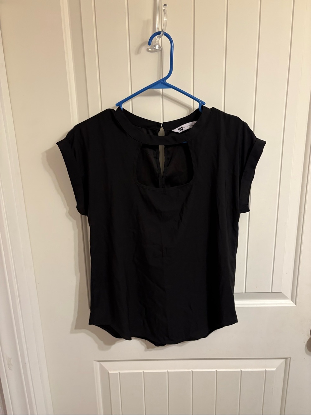 SO Black Cap Sleeve Blouse with Front Keyhole